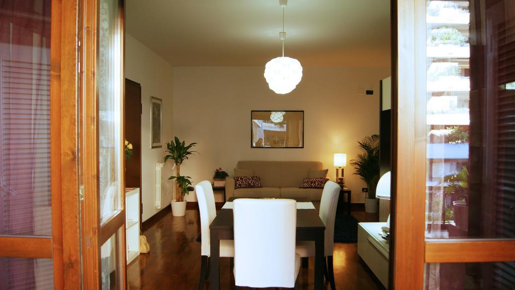 Catia Sweet Holiday 2 Fiumicino Habitación foto